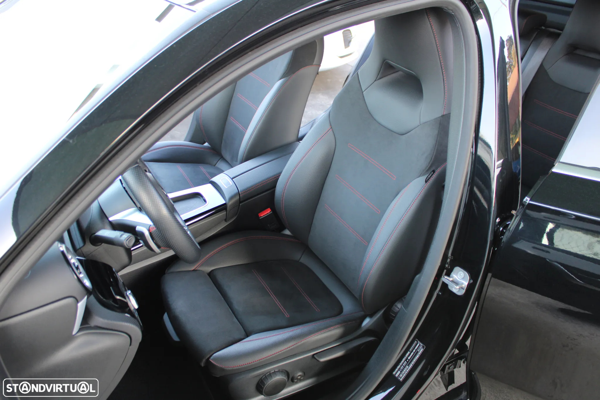 Mercedes-Benz A 200 AMG Line Aut. - 52