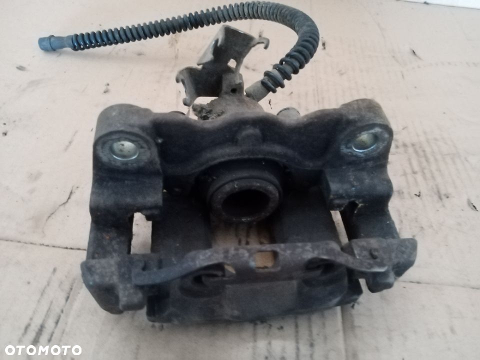 Zacisk hamulcowy lewy tył tylny VW Touareg 7L - 3