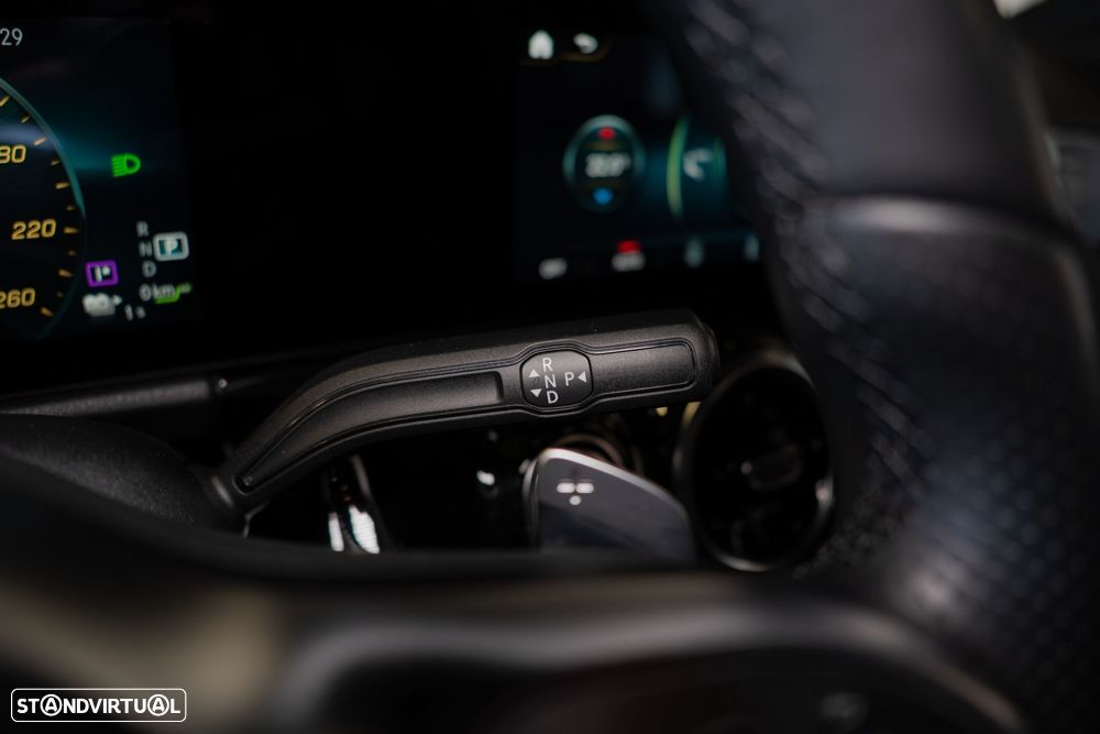 Mercedes-Benz GLA 250 e AMG Line - 43