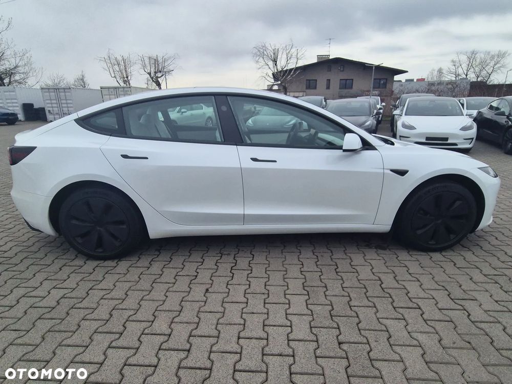 Tesla Model 3 Long Range RWD - 7