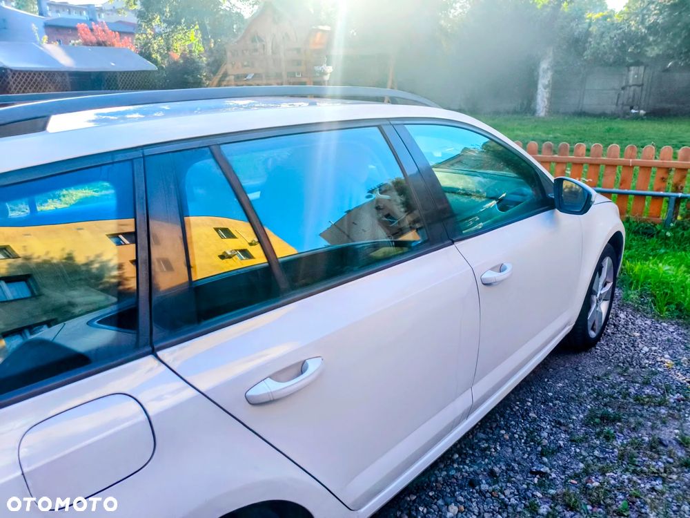 Skoda Octavia 2.0 TDI Style - 6