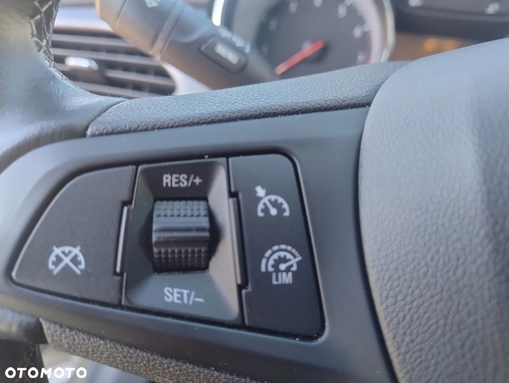 Opel Astra V 1.4 T Enjoy - 15