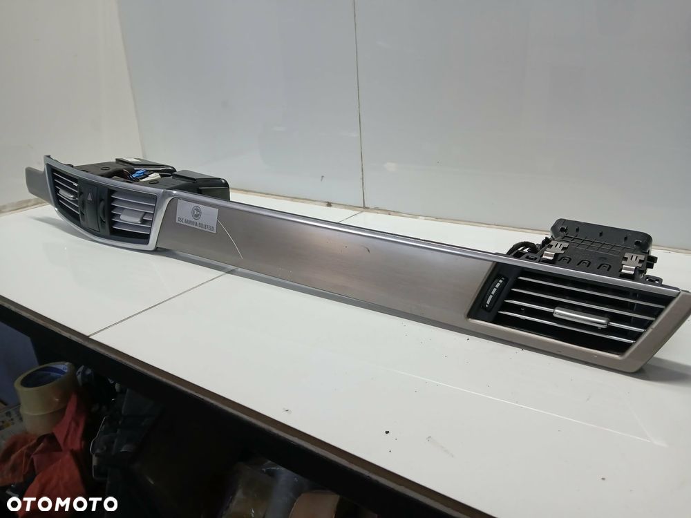 MERCEDES W212 LISTWA DEKOR KONSOLI KRATKI NAWIEWU A212680XX71 - 7