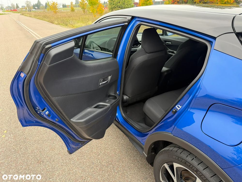 Toyota C-HR - 36