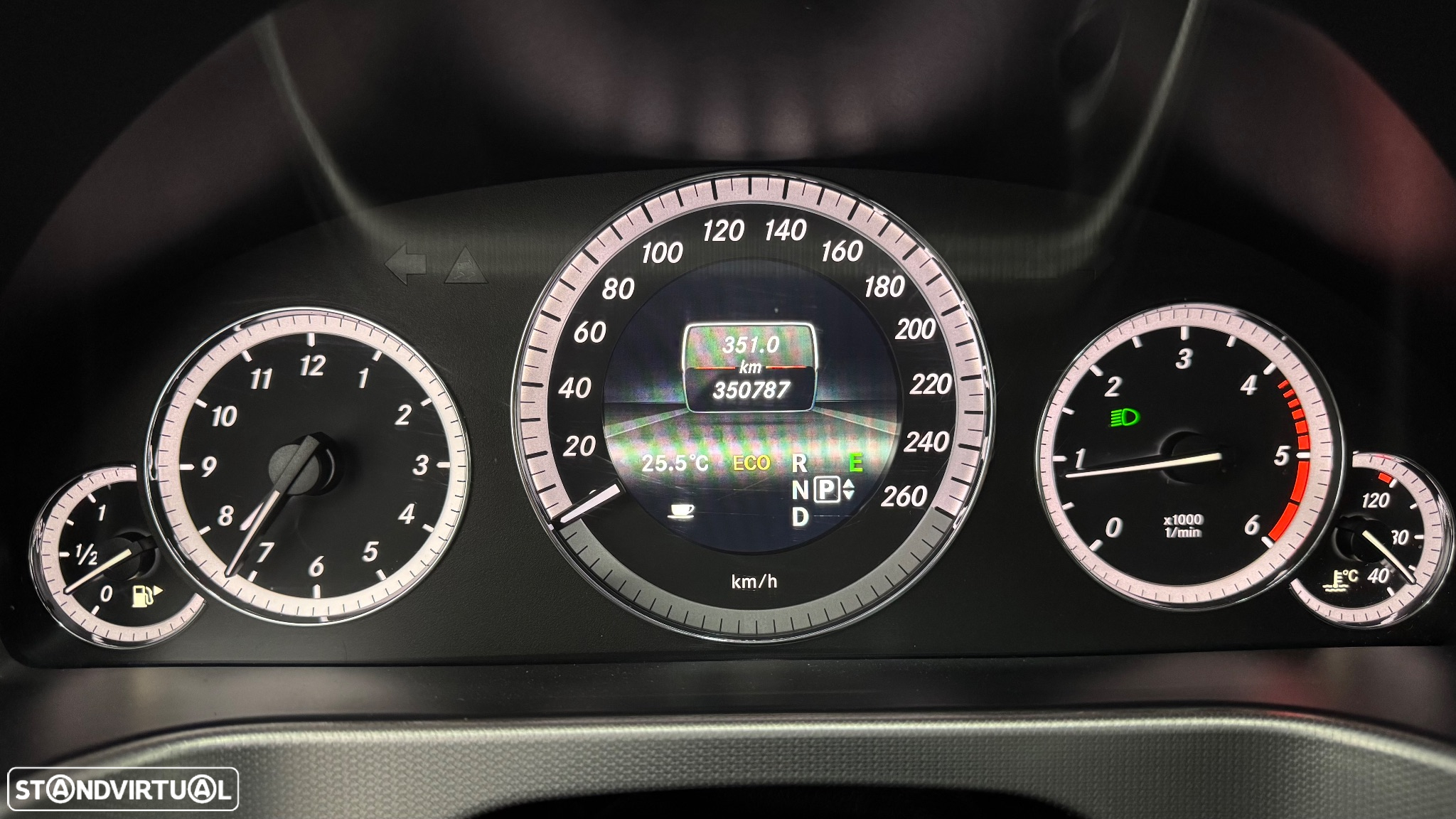 Mercedes-Benz E 250 CDi Avantgarde BE 4-Matic 150g - 6