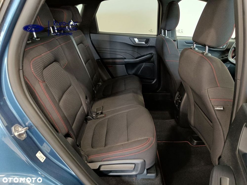 Ford Kuga 2.5 Duratec FHEV 4x4 ST-LINE - 28