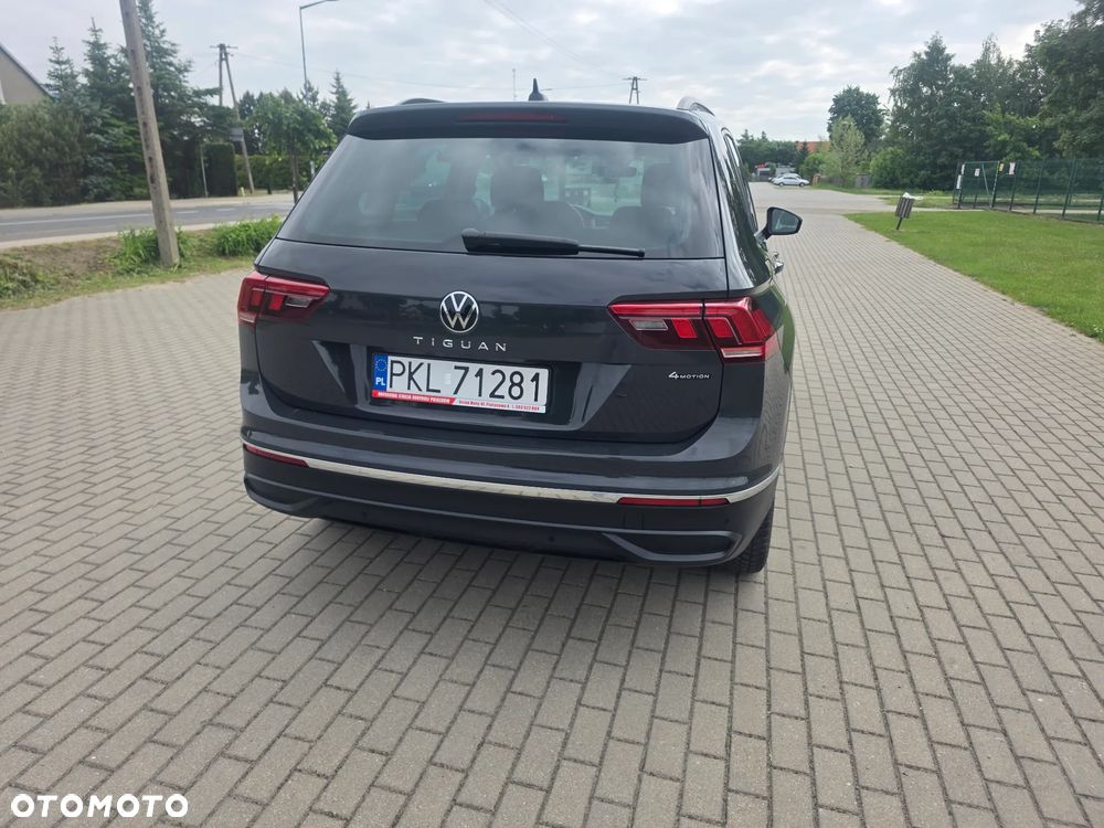 Volkswagen Tiguan 2.0 TDI SCR 4Mot Elegance DSG - 9