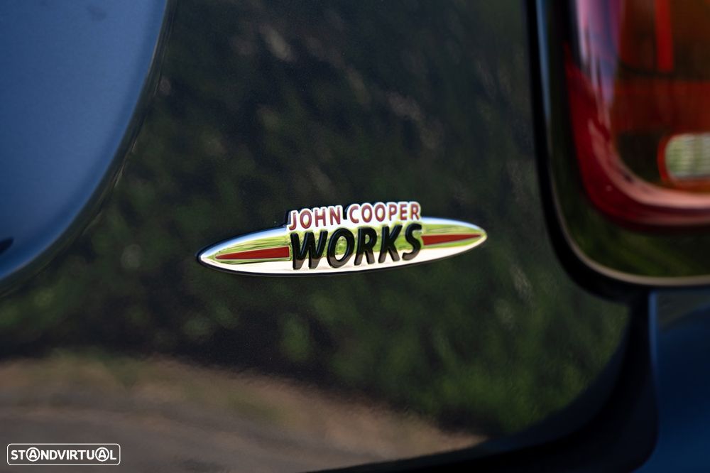 MINI 3 Portas John Cooper Works - 11