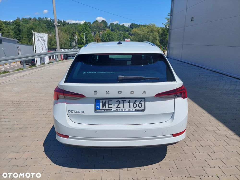 Skoda Octavia 1.5 TSI ACT Style - 9