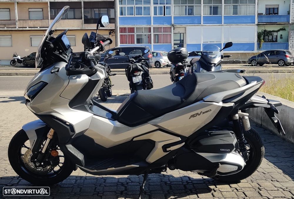 Honda ADV 350  (Carta A2) - 2