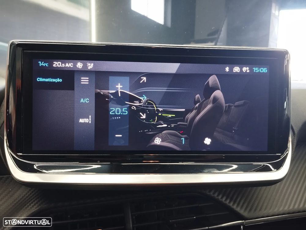 Peugeot 208 1.2 Hybrid Allure e-DCS6 - 28