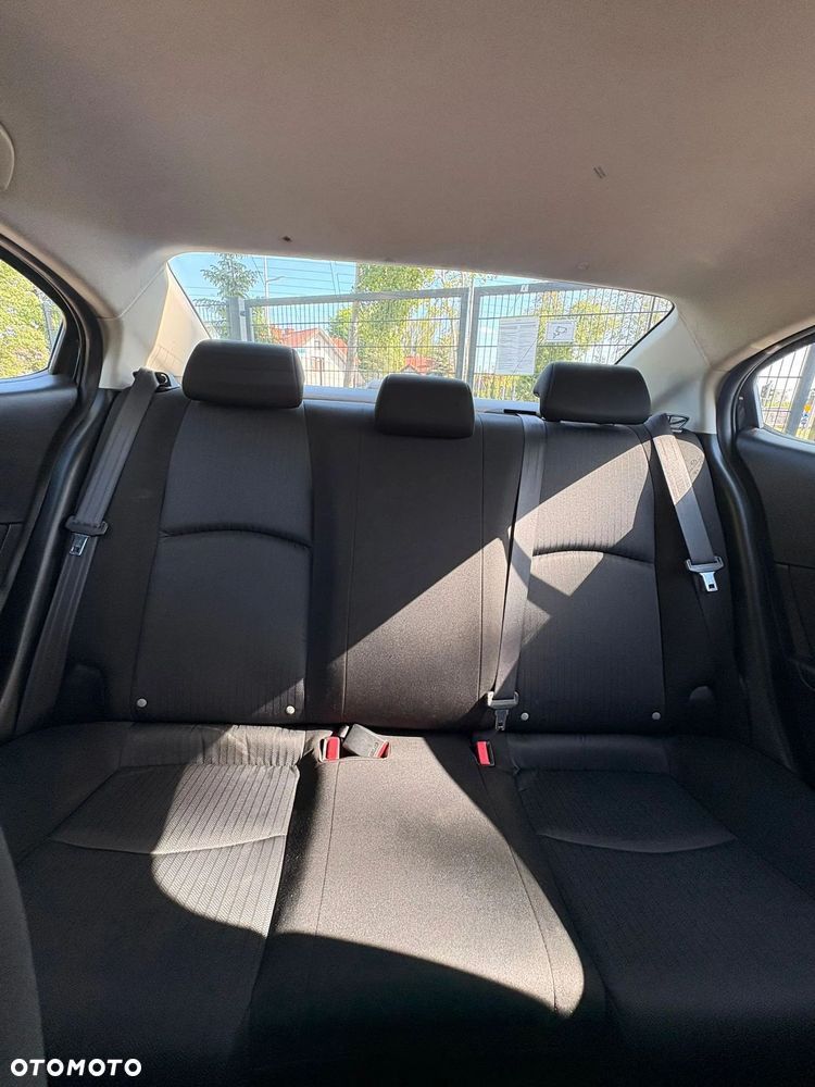 Mazda 3 SKYACTIV-G 120 Automatik Center-Line - 9