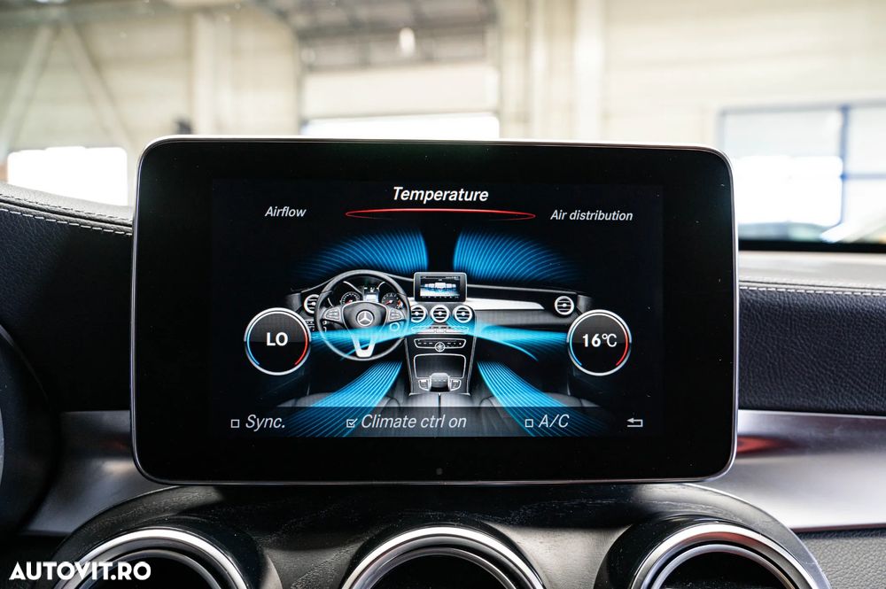 Mercedes-Benz GLC Coupe 250 4Matic 9G-TRONIC AMG Line - 16