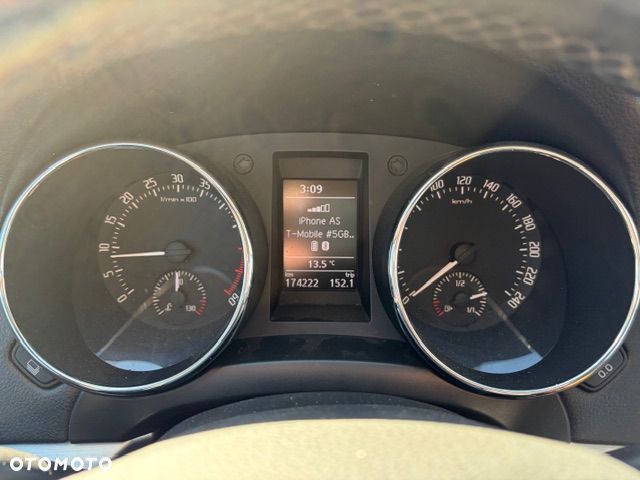 Skoda Yeti Tour 2.0 TDI SCR 4x4 - 2