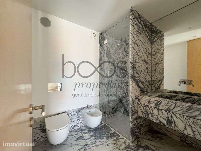Apartamento T1 novo, com garagem para arrendar em Marvila - Grande imagem: 5/7