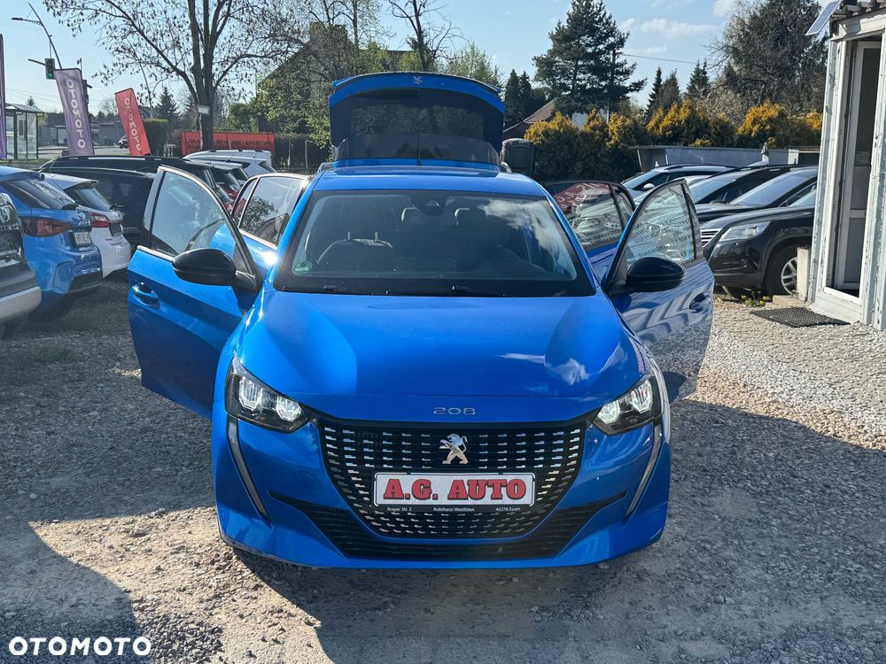 Peugeot 208 - 14