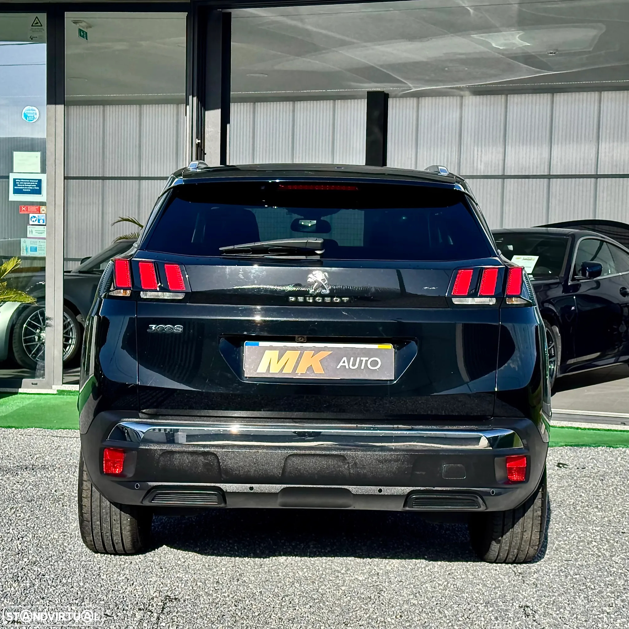Peugeot 3008 1.6 BlueHDi Style EAT6 - 12
