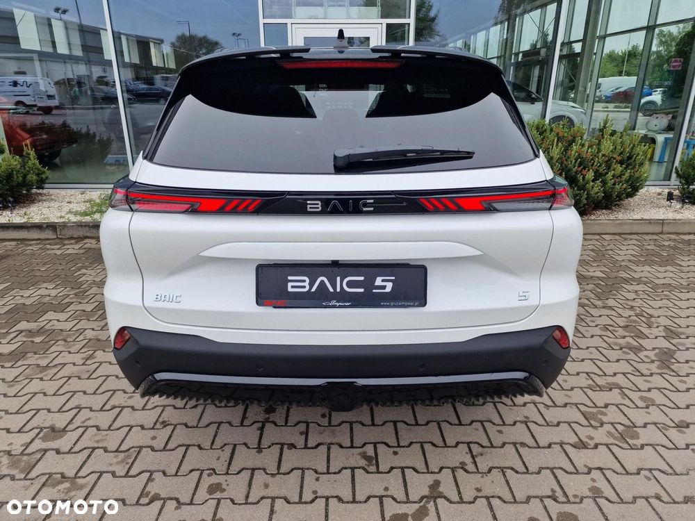 BAIC 5 Beijing 1.5T Comfort DCT - 6