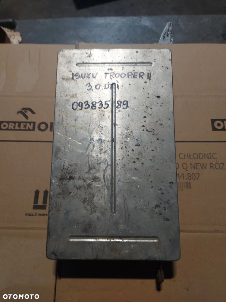 Komputer sterownik Isuzu Trooper 3.0 dti 09376069 8093760691 - 3