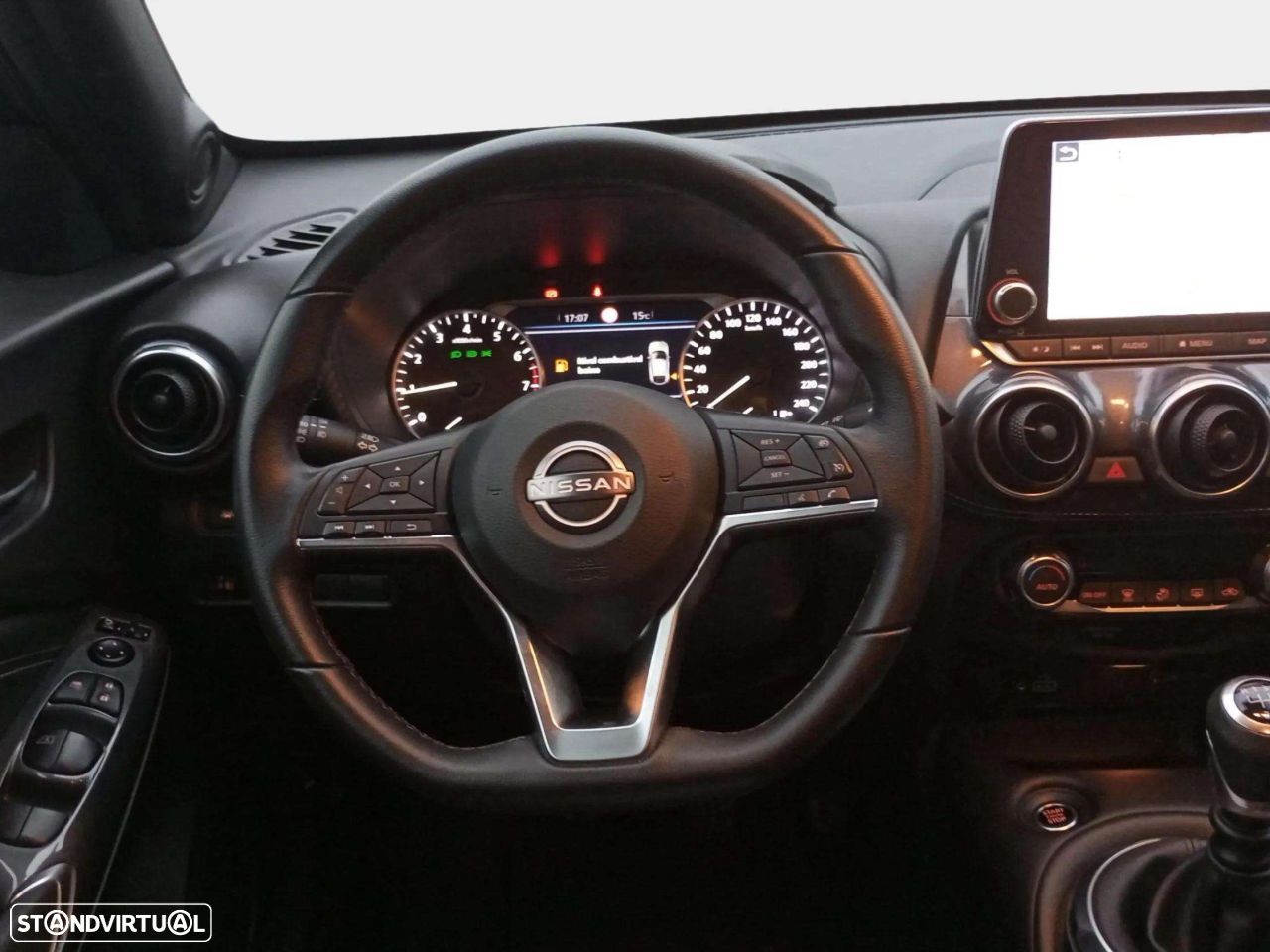 Nissan Juke 1.0 DIG-T N-Connecta - 9