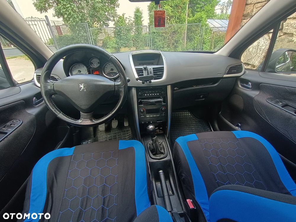 Peugeot 207 1.6 HDi - 5