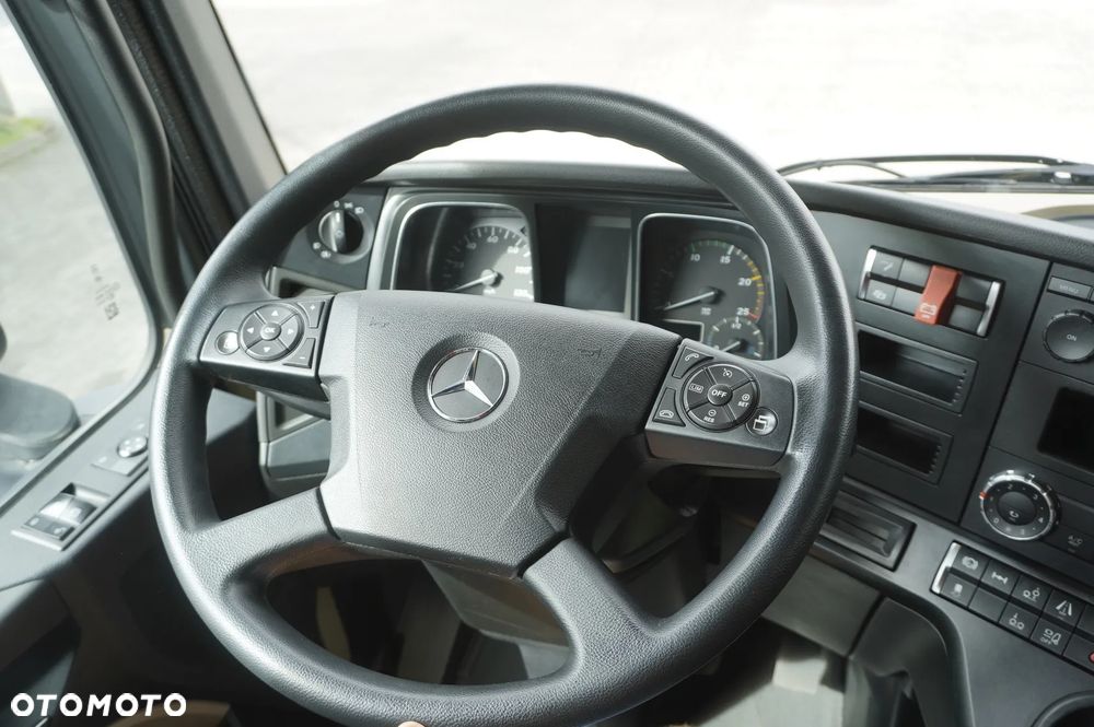 Mercedes-Benz Actros 2540 6×2 / 50 tys. km! / NOWA laweta 9 m OCYNK / Kabina 5 siedzeń! / Kilka sztuk_260041 - 25
