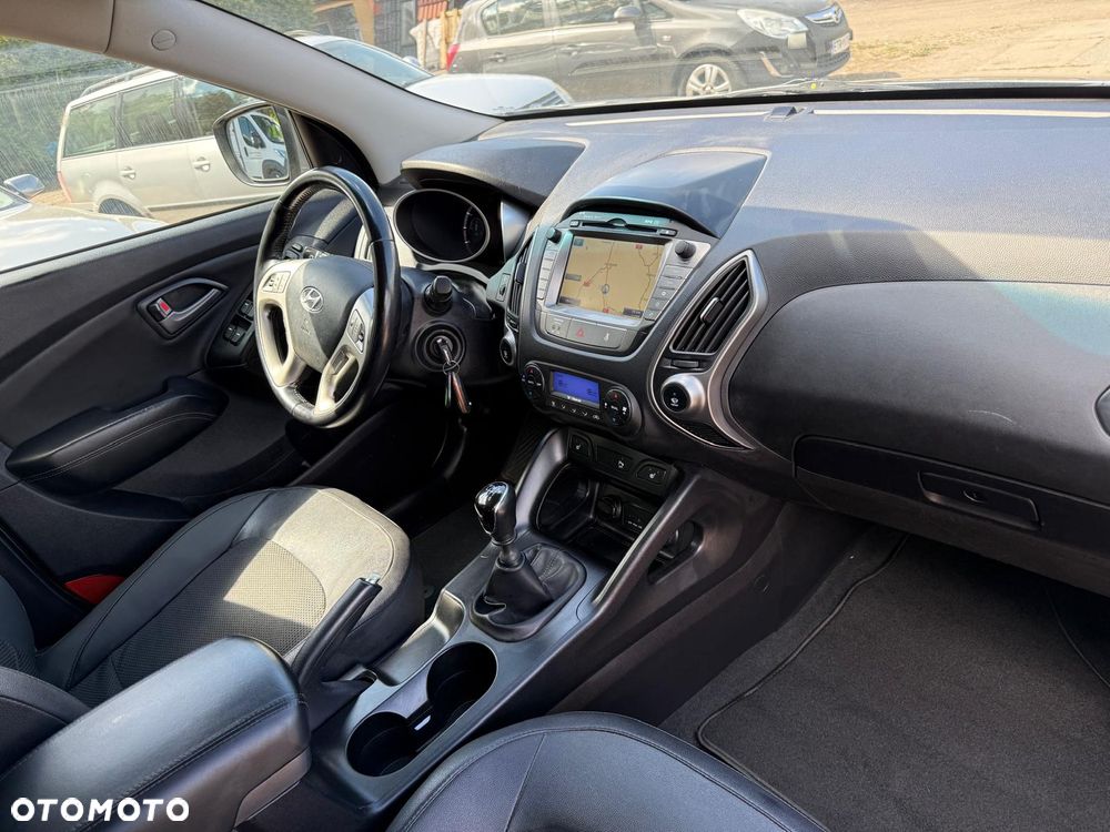 Hyundai ix35 - 16