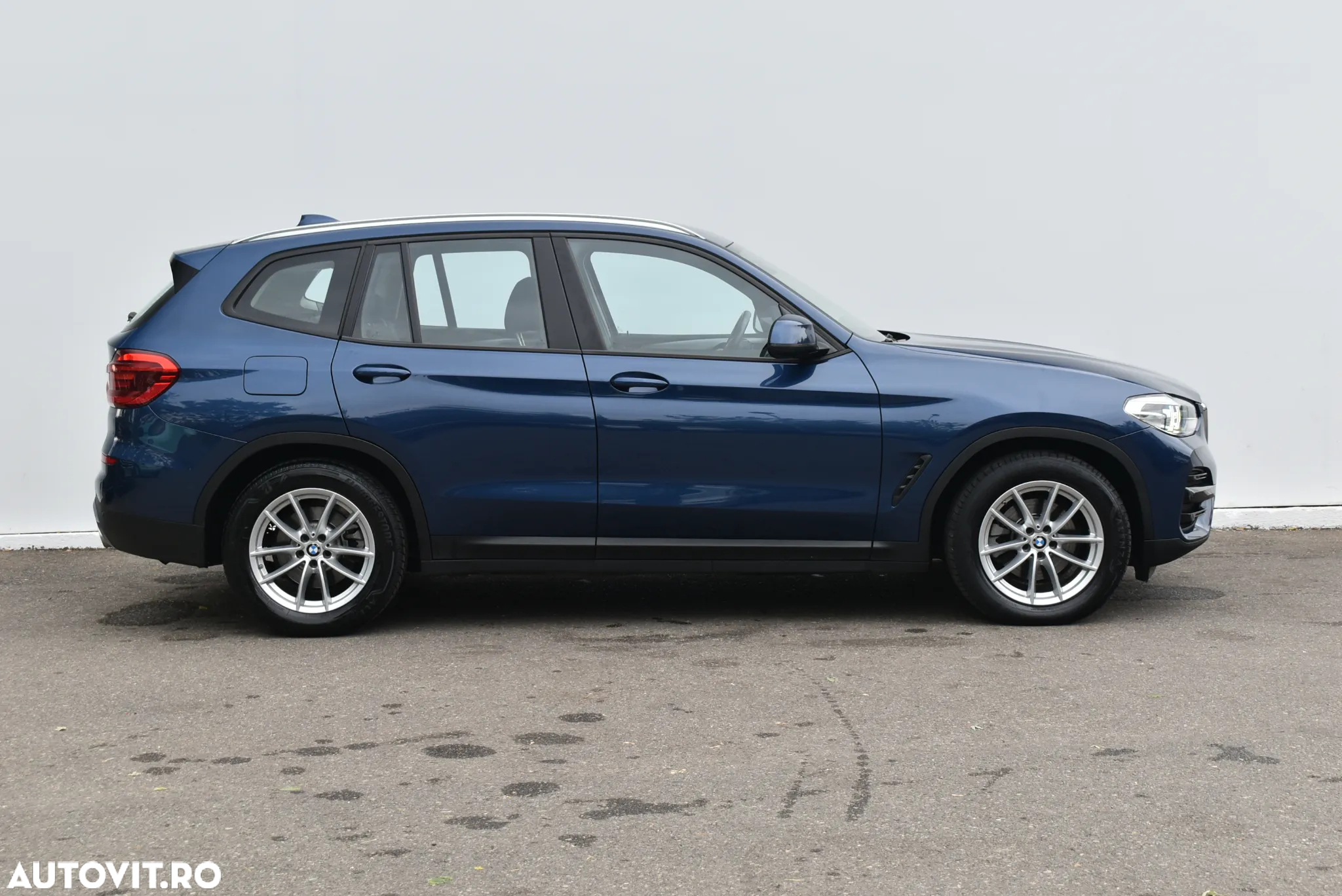 BMW X3 xDrive20d AT Luxury Line - 6