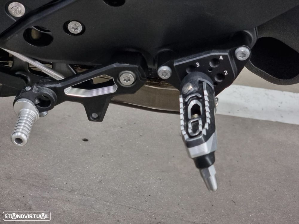 BMW R 1300 R 1300 R - 19