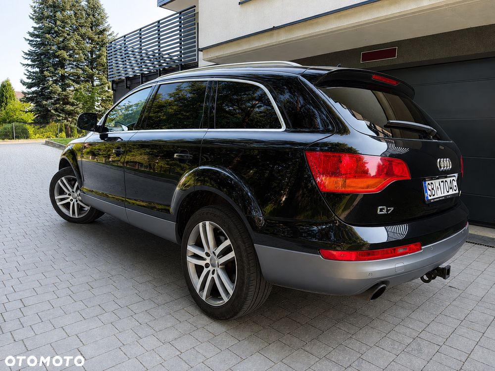 Audi Q7 - 14