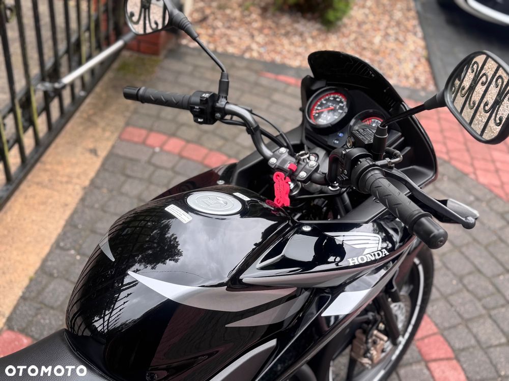 Honda CBF - 14