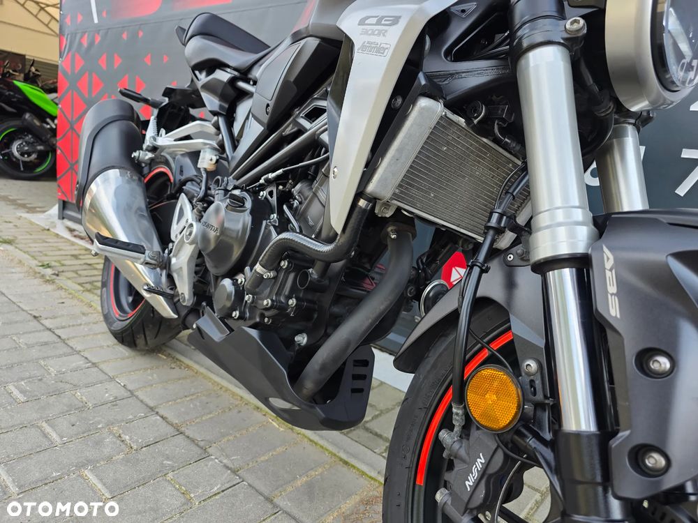 Honda CB - 29