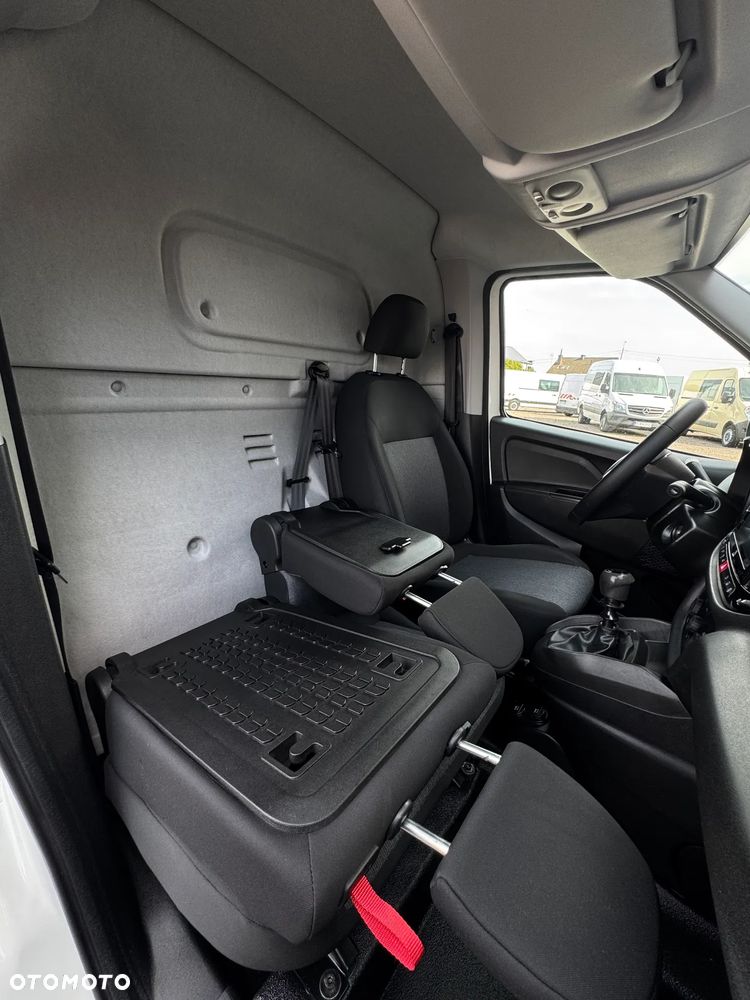 Fiat DOBLO - 23