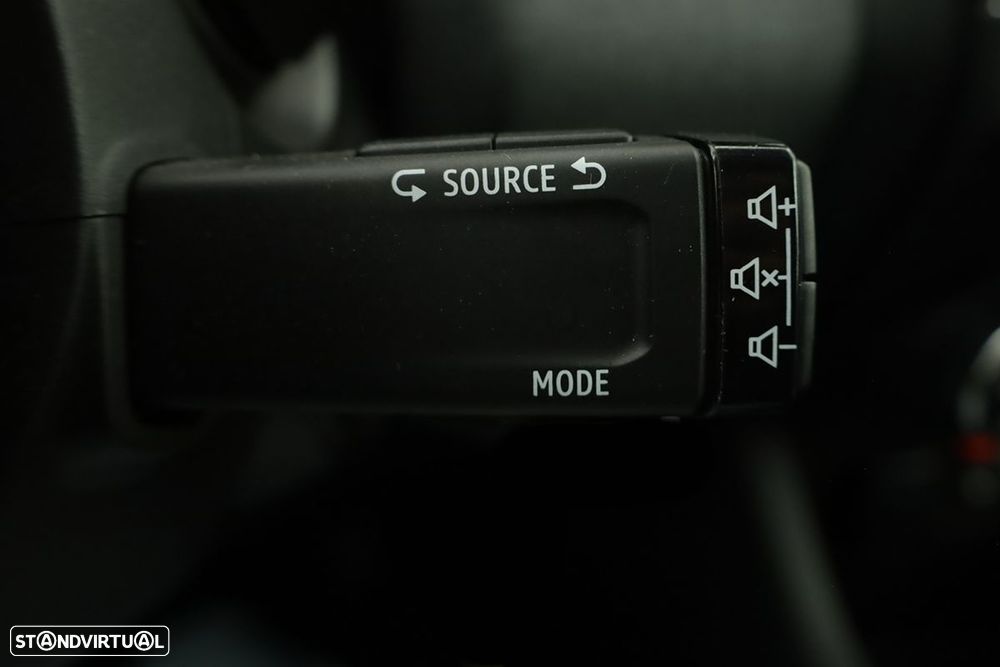 Renault Clio 1.0 TCe Evolution Bi-Fuel - 17