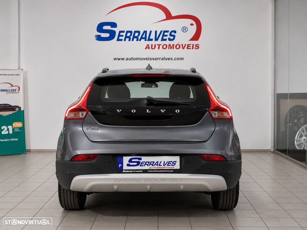 Volvo V40 1.6 D2 Momentum — fotografia 6