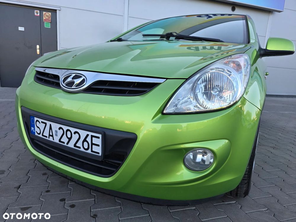 Hyundai i20 1.2 FIFA WM Edition - 2