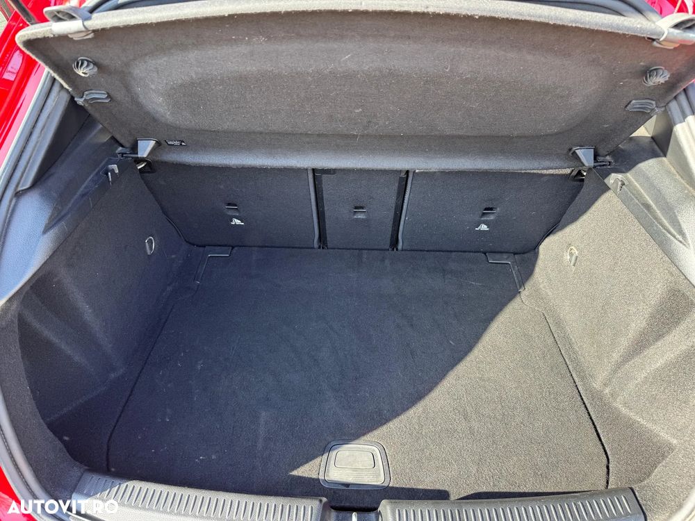 Mercedes-Benz A 200 7G-DCT - 17