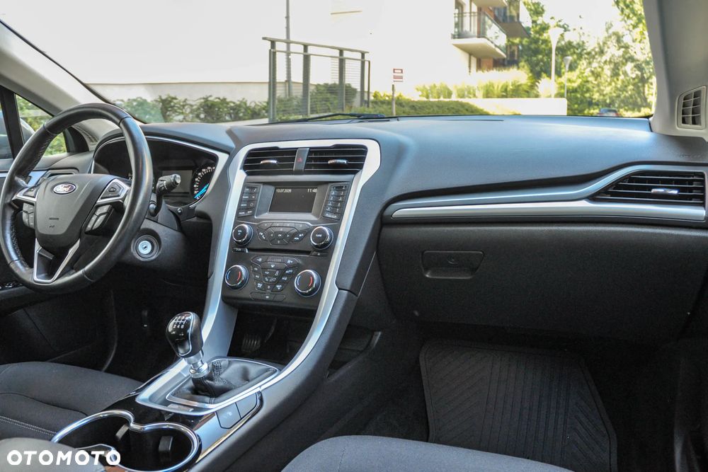 Ford Mondeo - 10
