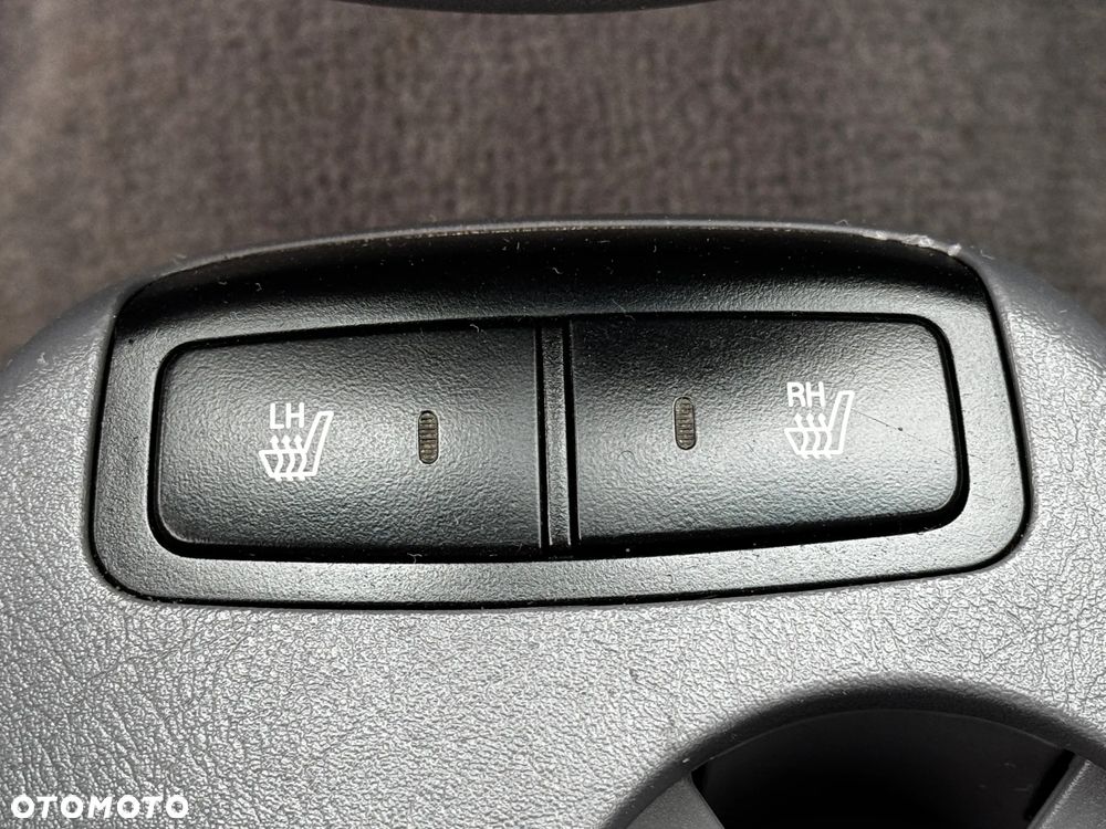 Hyundai Tucson 2.0 4WD GLS - 21