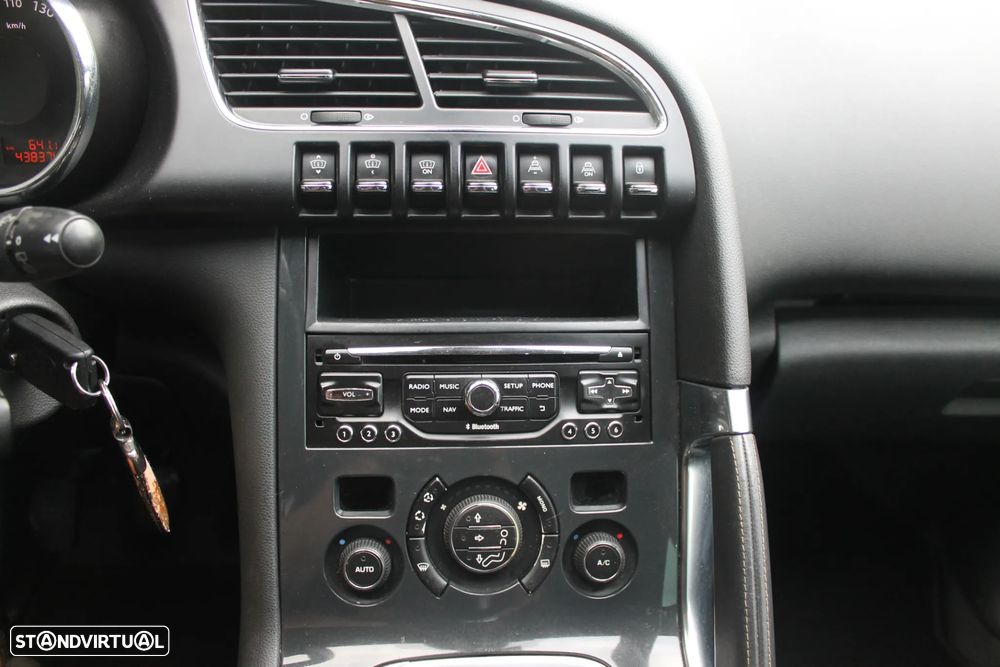 Peugeot 3008 - 10
