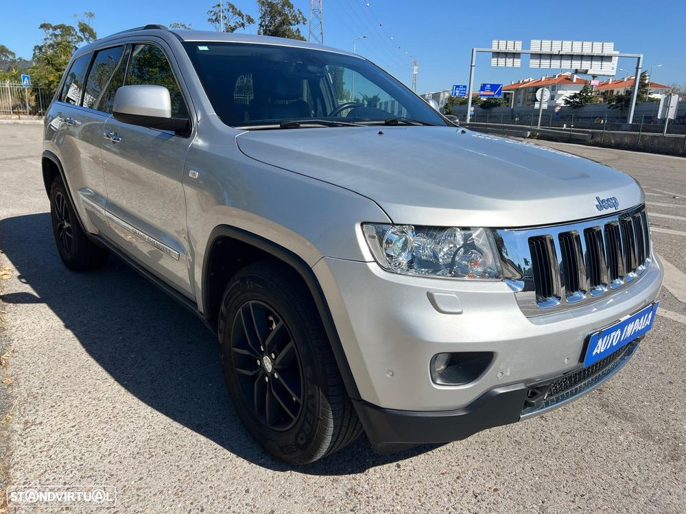 Jeep Grand Cherokee 2011 photo 3