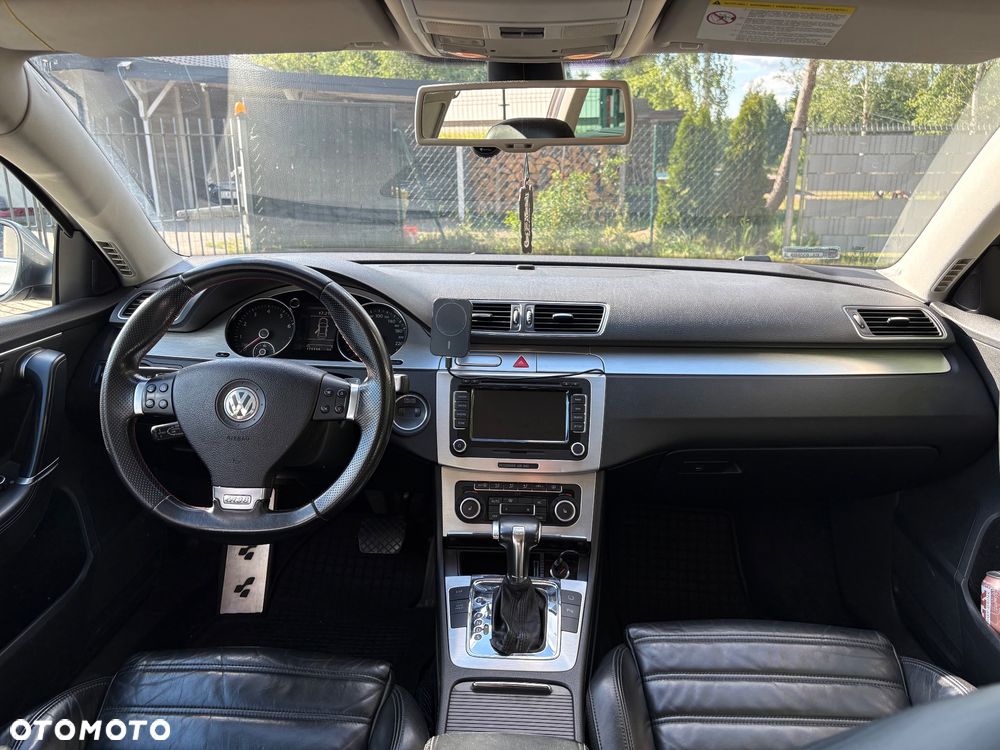 Volkswagen Passat V6 FSI 4Motion DSG R36 - 7