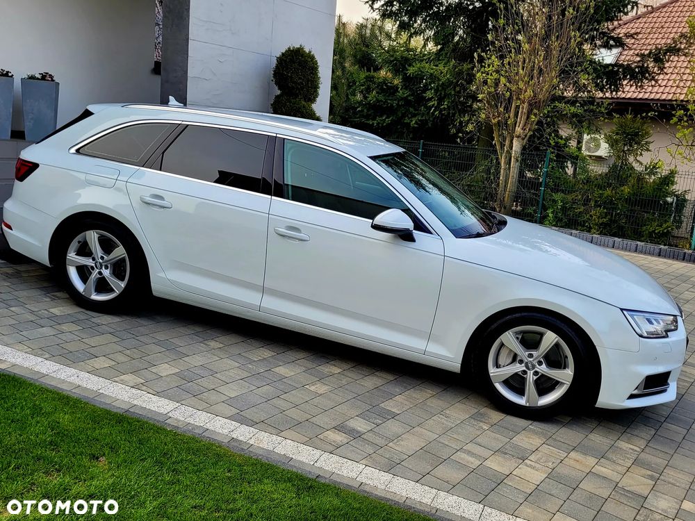 Audi A4 Avant 45 TFSI quattro S tronic - 5