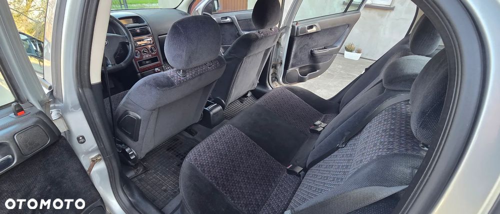 Opel Astra 1.8 Elegance - 9