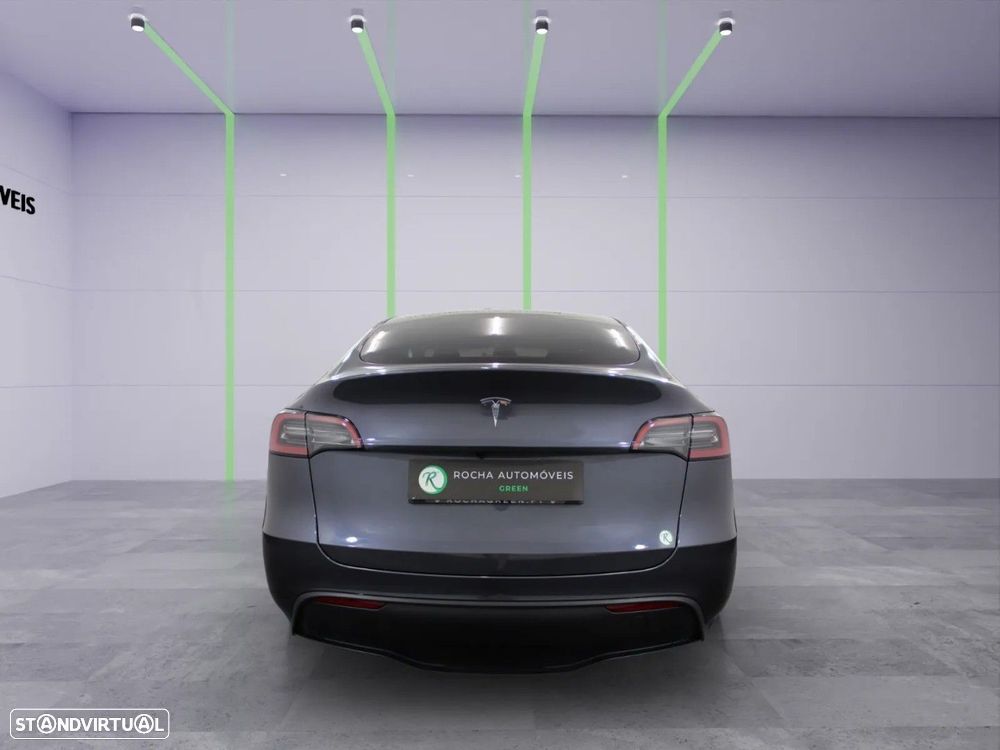 Tesla Model Y Standard - 5