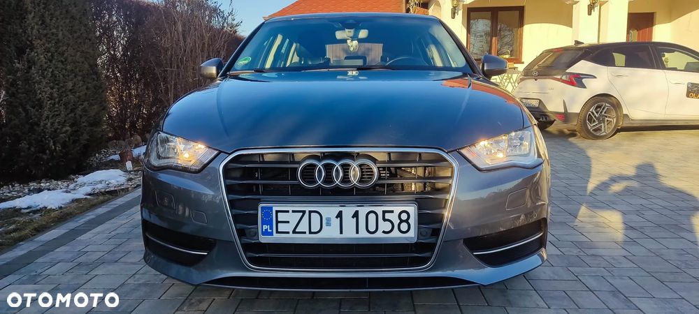 Audi A3 Sportback 2.0 TDI S tronic - 6