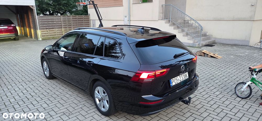 Volkswagen Golf 1.5 eTSI mHEV Life DSG - 4
