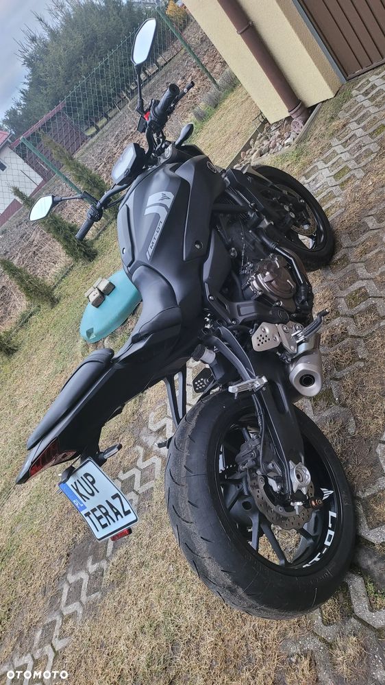 Yamaha MT - 7