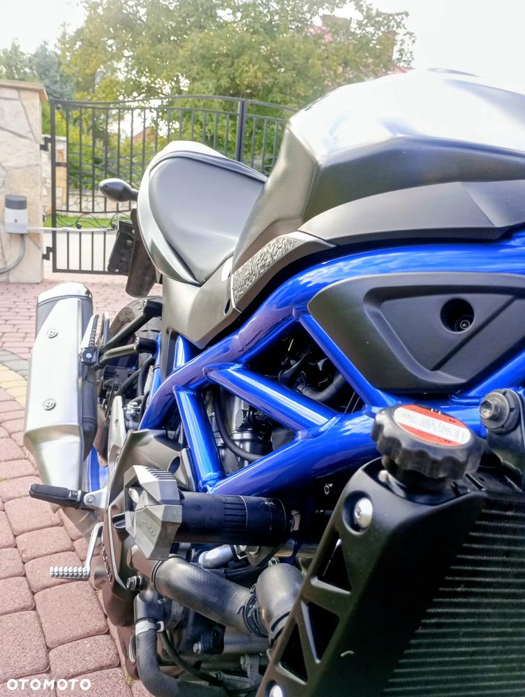 Suzuki SV - 23