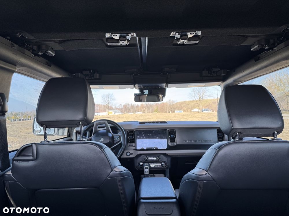 Ford Bronco - 19